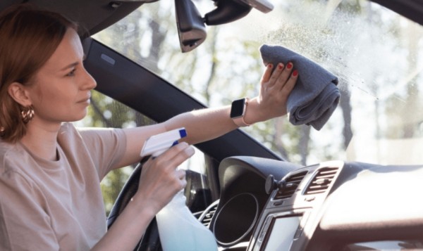 How To Clean Inside Windshields
