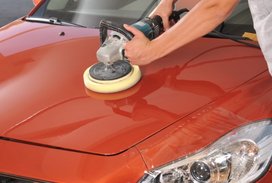 Removing a Scuff on Car Paint