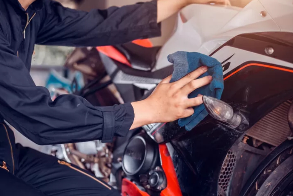 automotive detailing lubricant