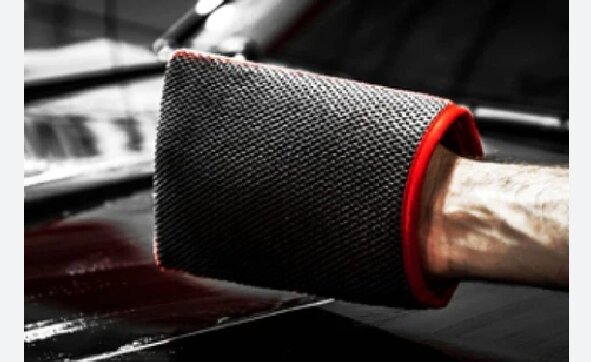 What is the best thing to detail a car with