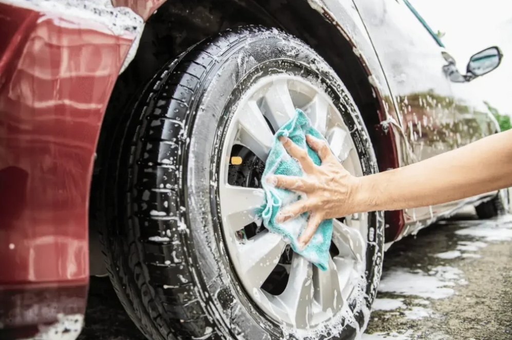 Best Brush Wheel Cleaner & Interior Car Detailing Tools