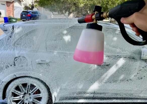 Foam cannon for car washing