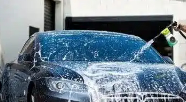 DIY Car Washing: 5 Essential Tips To Protect Your Vehicle's Paint
